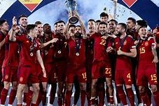 亚博足球官网-欧联窗口期再迎强敌，波尔图单刀错失，主帅态度——管理层满意，医务组通报恢复