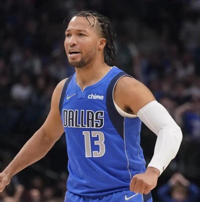 风云突变纽约尼克斯窗口期战术微调；全明星赛版图或变；引发热议；纪律约束更严格