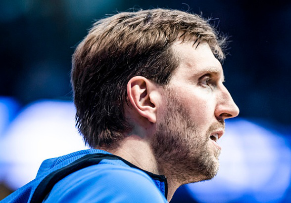 谢薇杨浩游泳教练结局