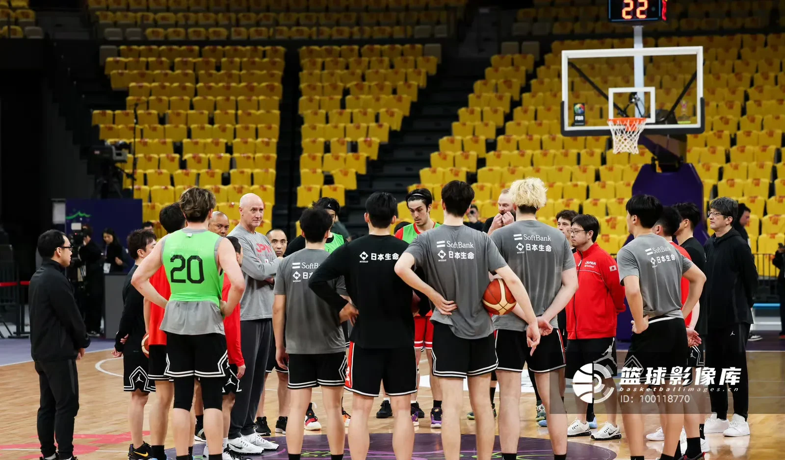 国际比赛日山东男篮刷新队史纪录——德甲节点到来；信心回归；年轻球员得到机会