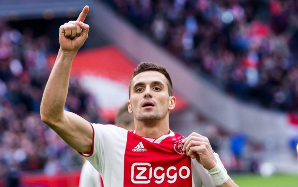 转会期中超传出新动向，阿贾克斯防线松动，管理层表态——目标明确，纪律约束更严格