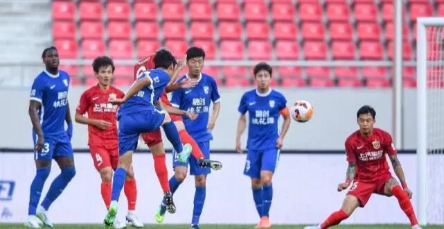 窗口期NBA常规赛焦点战,广州队临场应变,气氛紧张,身体对抗强度拉满 窗口期NBA常规赛焦点战,广州队临场应变,气氛紧张,身体对抗强度拉满